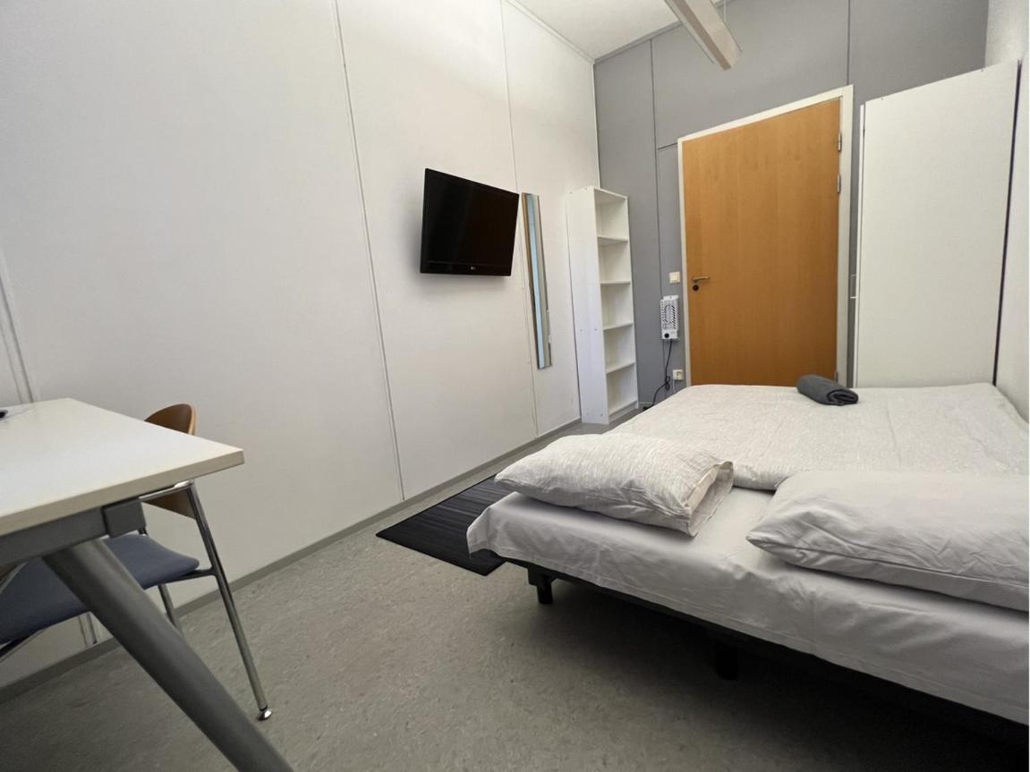 Smart Group 218 Hostel Helsinki Exterior photo